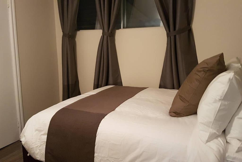 2-Bedroom Apartment Sweet #5 By Amazing Property Rentals ガティノー エクステリア 写真